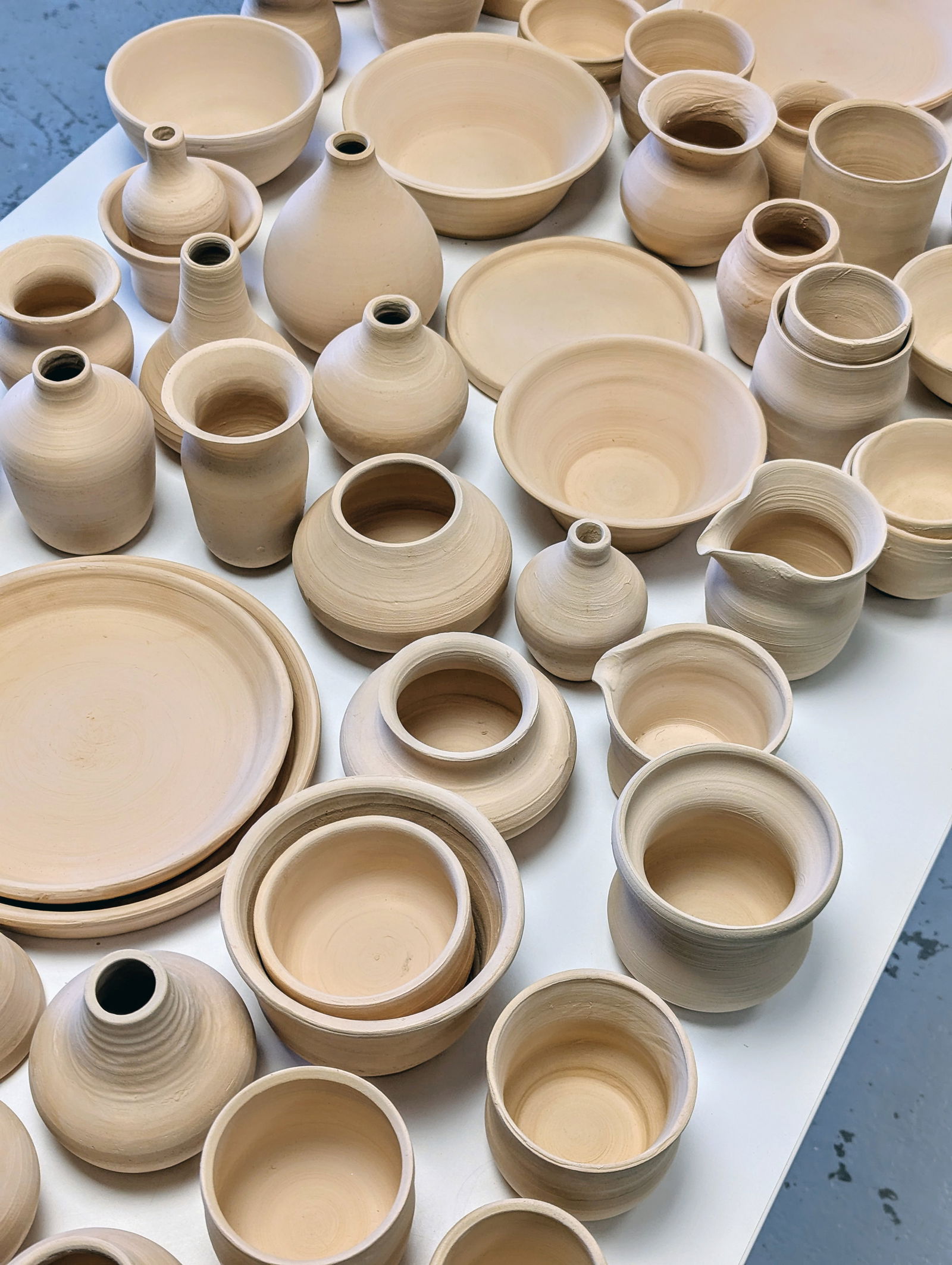 Жасырын камерамен көрпе астындағы қынапты жалаған