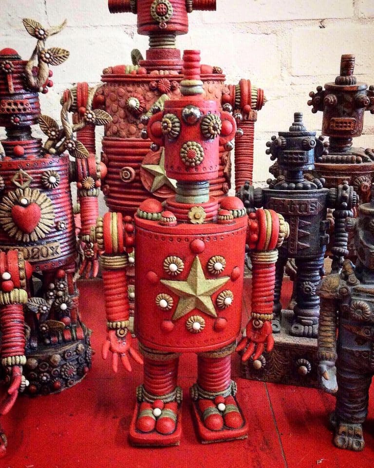 Drew Caines – Handbuilding complex surfaces 768x960