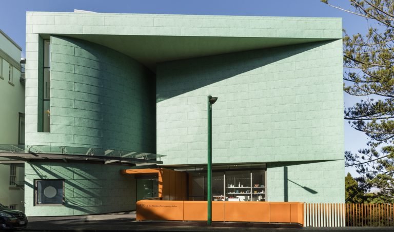 Waitakere Contemporary Gallery 768x452