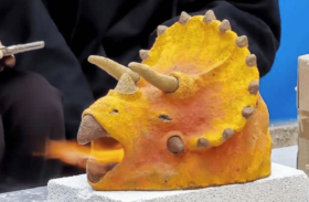 Zhang Liming - How to make a kiln out of clay