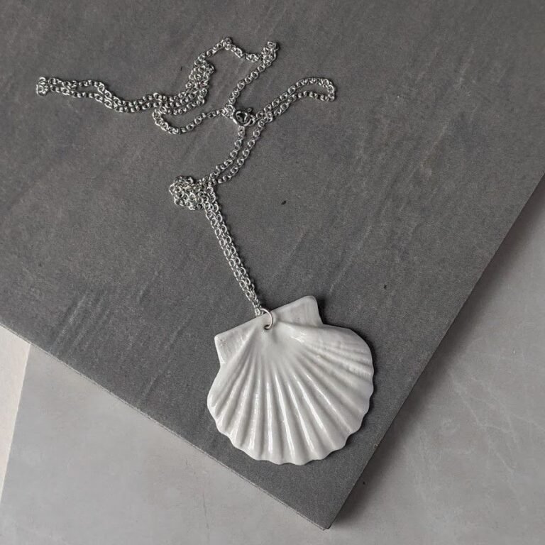 Rach Richardson Shell pendant 768x768