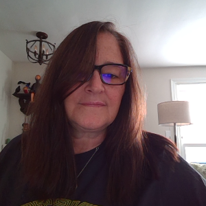 Profile photo of Julia Lapeze