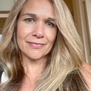 Profile photo of Lisa Argenton