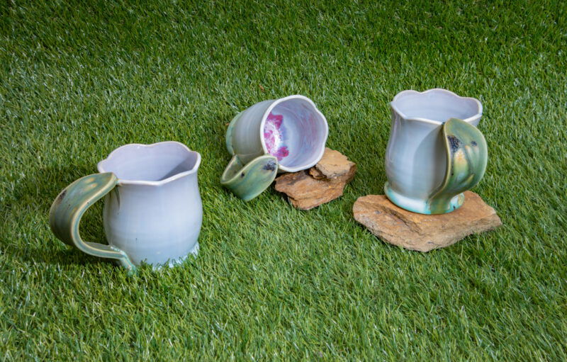 02_Tulip Mugs with Leaf Handles_12oz_porcelain and glaze