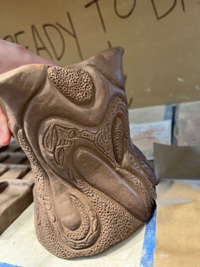 16825F42-8EE3-4312-83EA-278B3065F65F