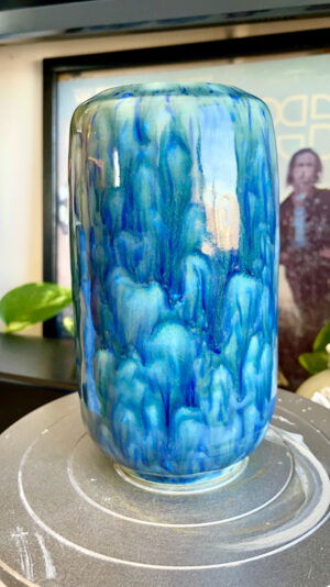 A0D9503B-66F1-4693-923F-9A42D4BFC0BE