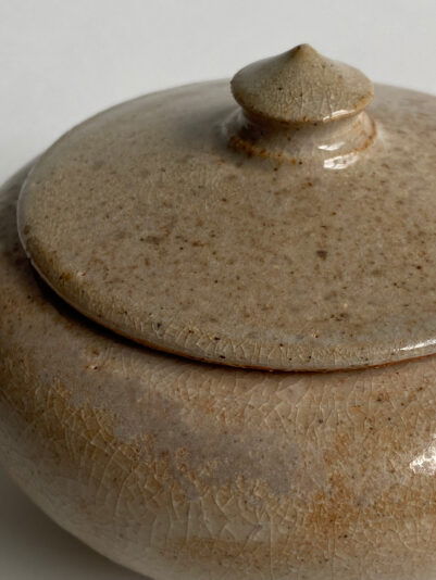 SinclaireMarie_WoodfireJar_CloseSideView