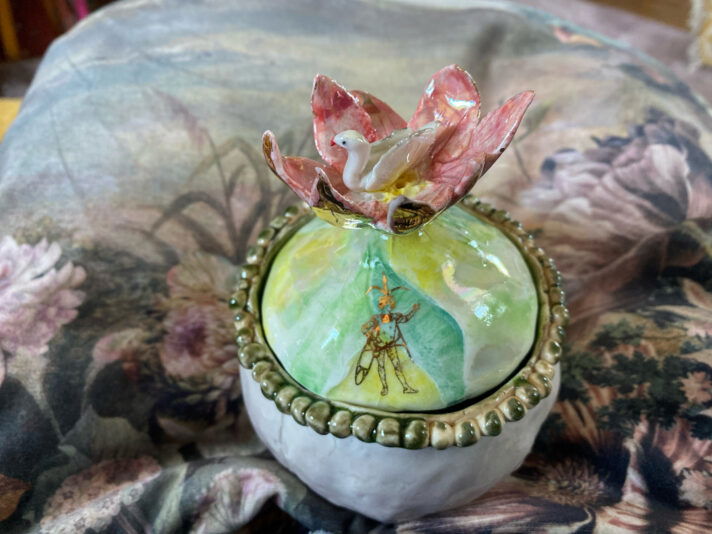 C68E1C3B-8B4D-4FA8-9B29-BDAA5672C2C5