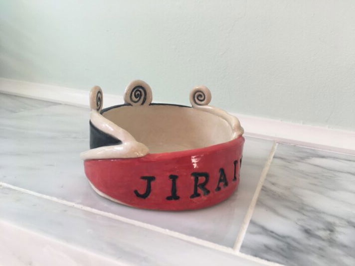 81359564-F360-457D-84B9-4540C654A9D8