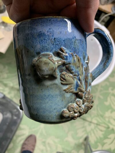 E4C9CB66-4EA5-424B-A0F4-94400F2F03ED