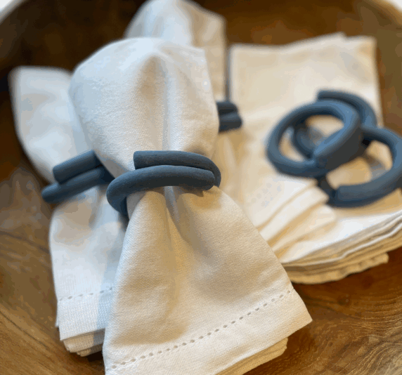 blue napkin rings 1