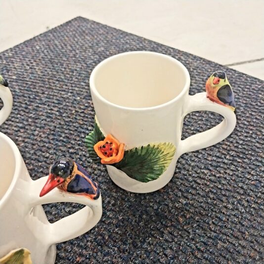 19b99780-31c5-4541-a48e-b173a61f0eed