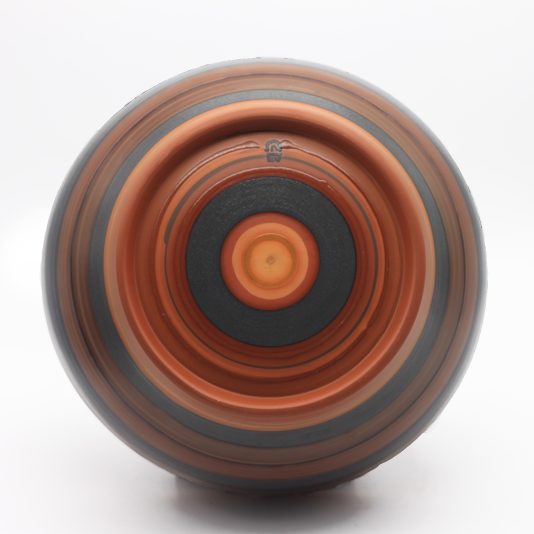 Black Sig Bowl Detail